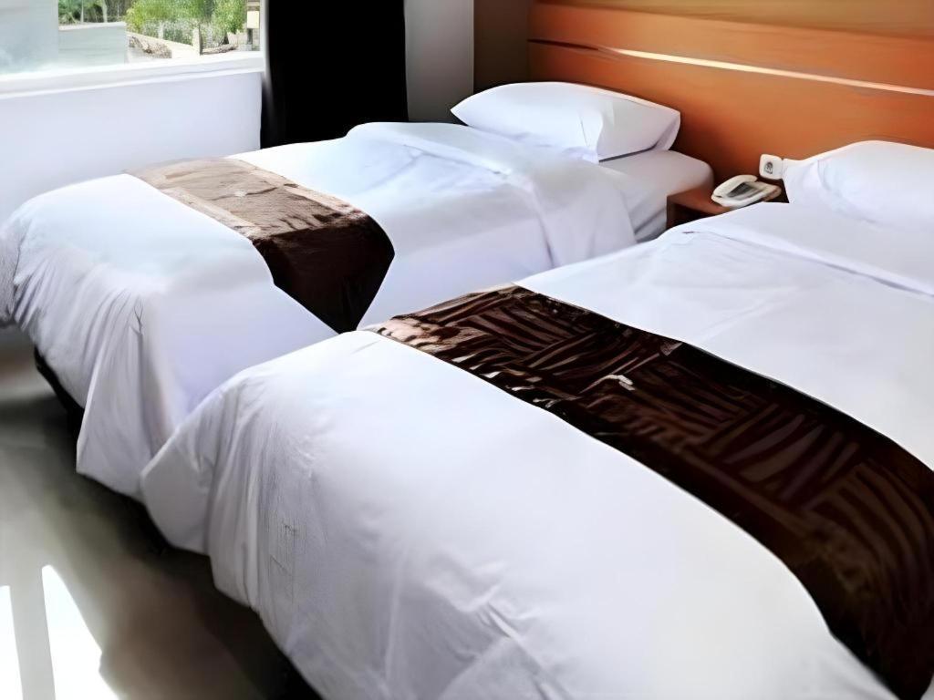 Guest House Nozz Semarang Exterior foto