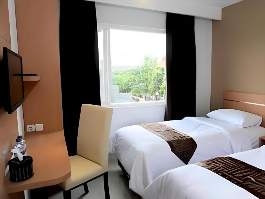 Guest House Nozz Semarang Exterior foto